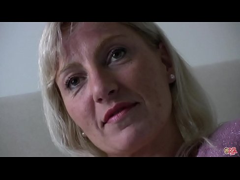 ❤️ Ibu kita kabeh bajingan ... Lady, nindakake dhewe! ️ Saru dubur ing kita% jv.teatroporno.ru% ❌️
